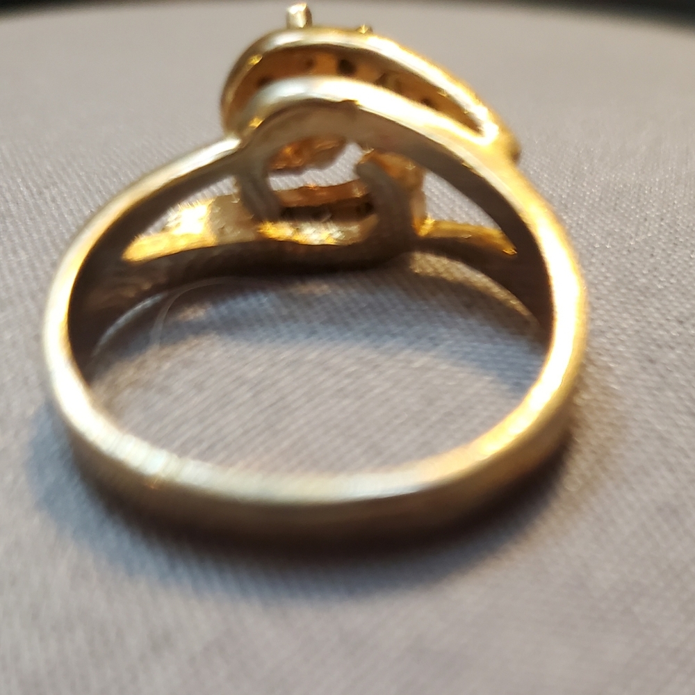 Ring - Picture 3 of 3